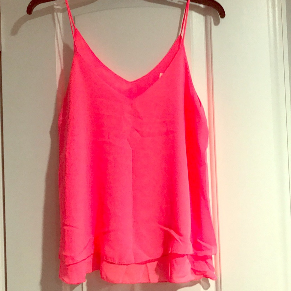 🔴 3/$30item HOT Coral tiered tank NWOT NEVER WORN